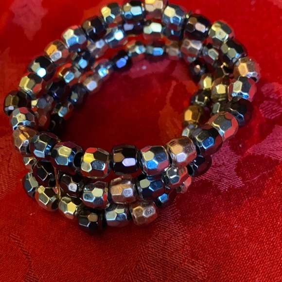 METALLIC HEMATITE/GOLD BRACELET - Picture 1 of 3